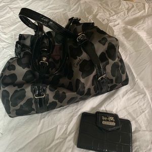 Coach purse and wallet